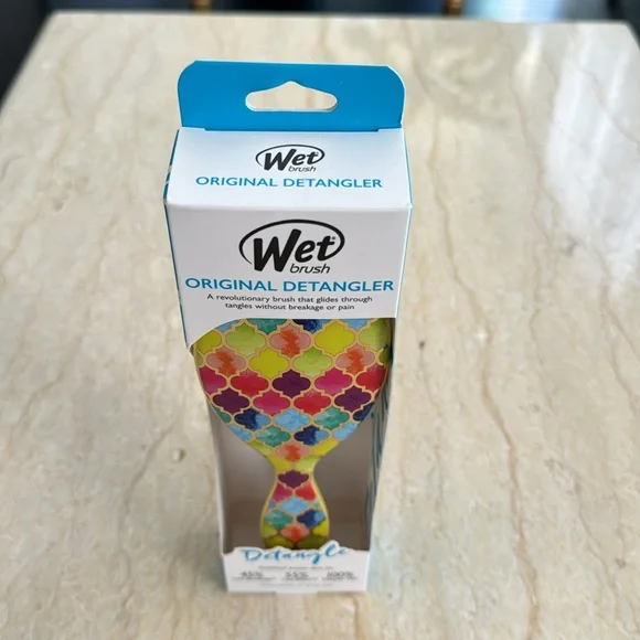 New Wet Brush Original Detangler. - Picture 6 of 6
